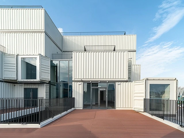 Movable Buildings（Container Houses）